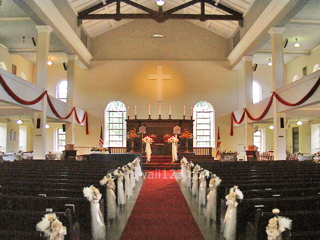 カワイアハオ教会の内部
